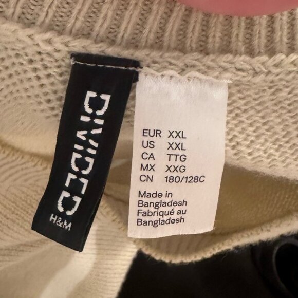 H&M Sweater - Picture 2 of 4